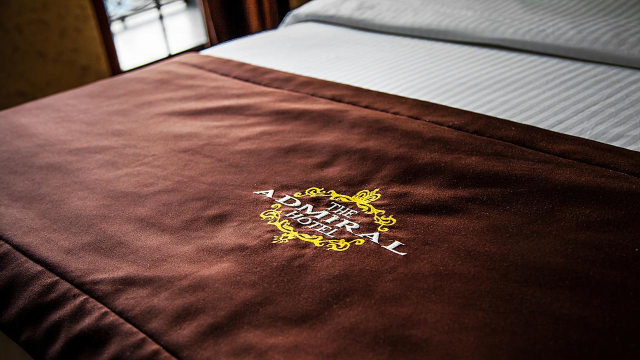 The Admiral Hotel Batumi Quarto foto