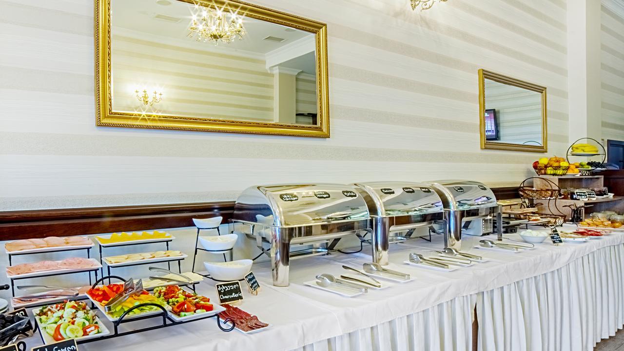 The Admiral Hotel Batumi Exterior foto